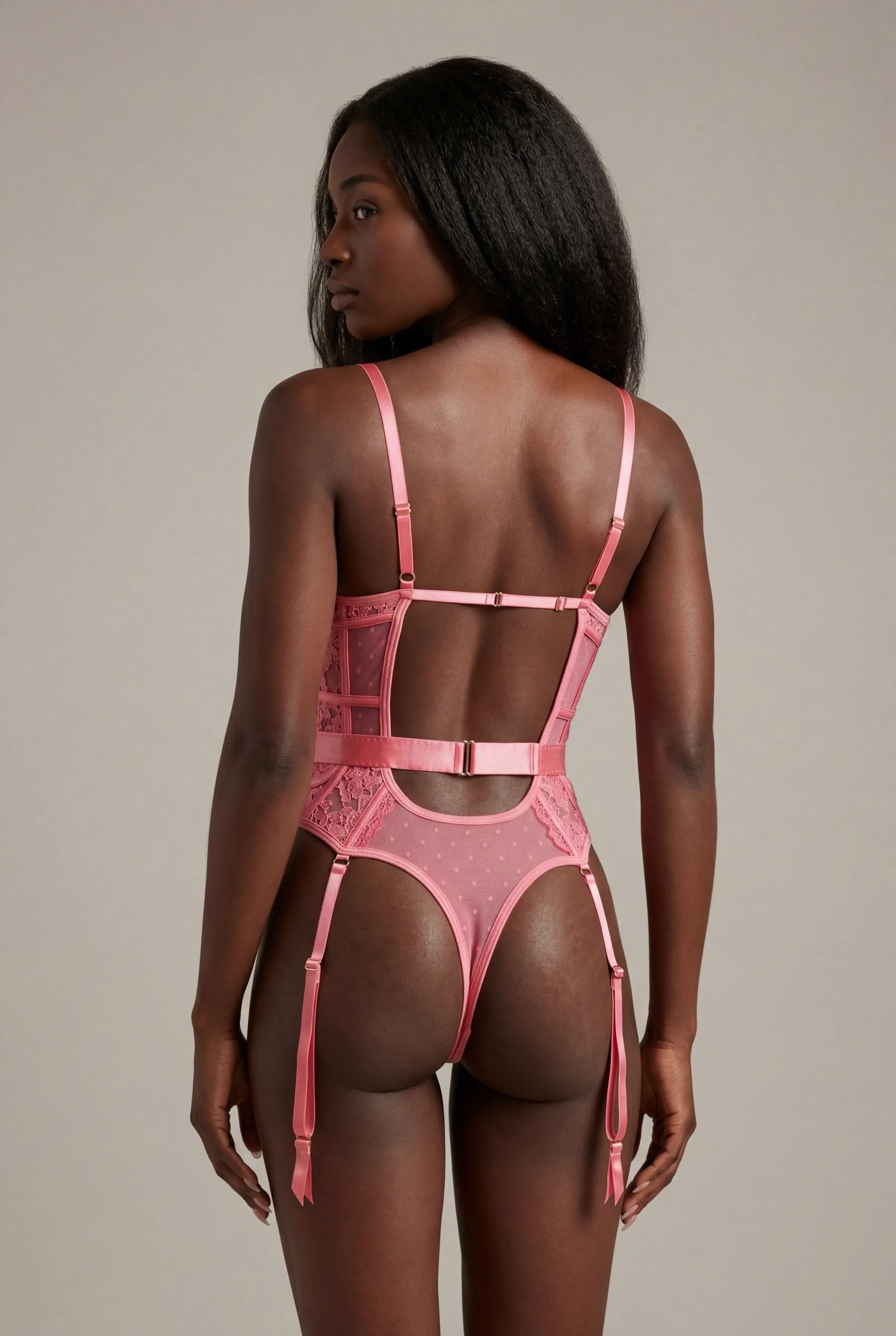 Body en dentelle avec tour de cuisses - AUDACE Rose