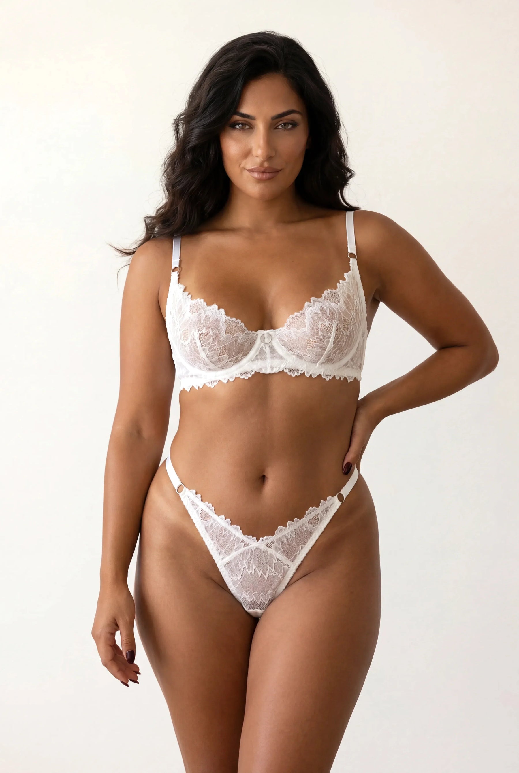 Ensemble lingerie deux pièces - LILITH - NAKED Underwear - Mannequin debout face